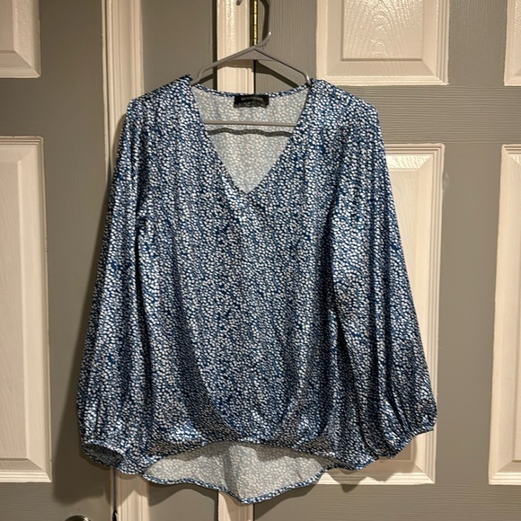 Hugoome top - Picture 1 of 5